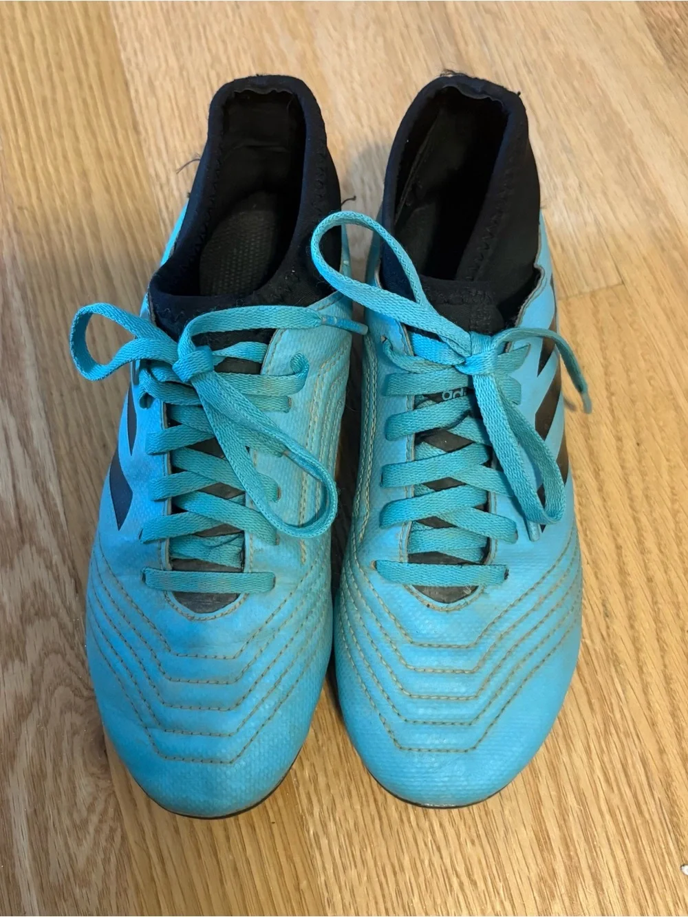 Adidas Predator Sock Football Boots Turquoise Aqua Sz 2 Cleats Soccer Kids
